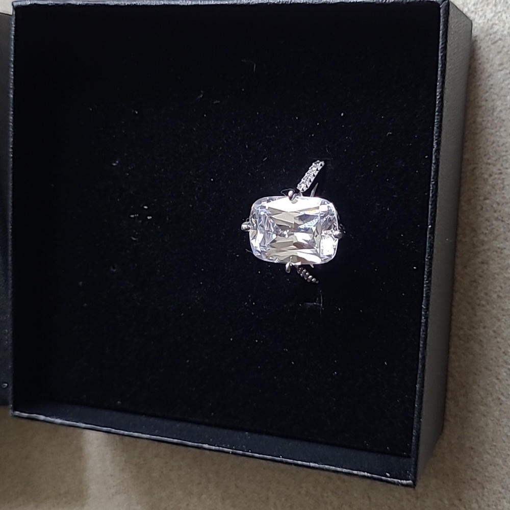 Diamonbliss Cushion Emerald Cut Solitaire Ring